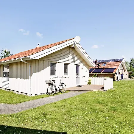 4 Person In Holiday home *